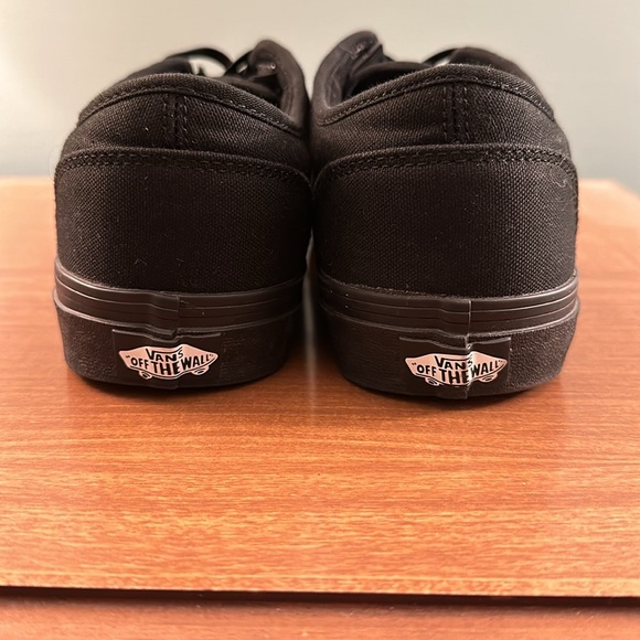 Men’s Vans Atwood Low Top Sneaker Black Size 9.5 - Picture 3 of 9